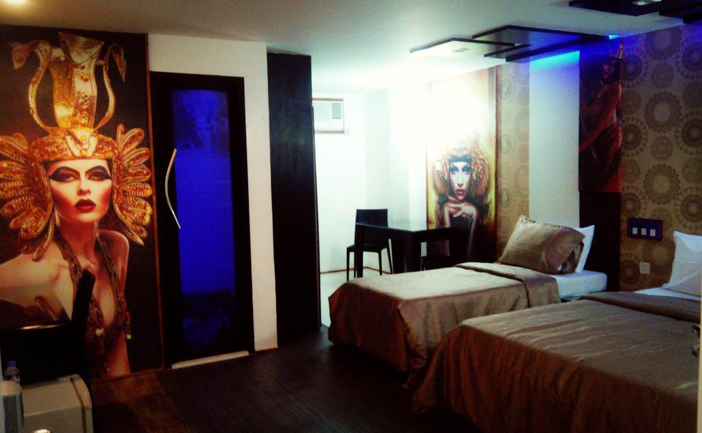 Icon Hotel North Edsa Cidade Quezon Quarto foto