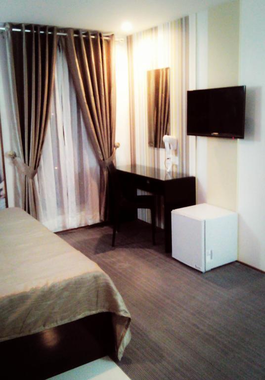 Icon Hotel North Edsa Cidade Quezon Quarto foto